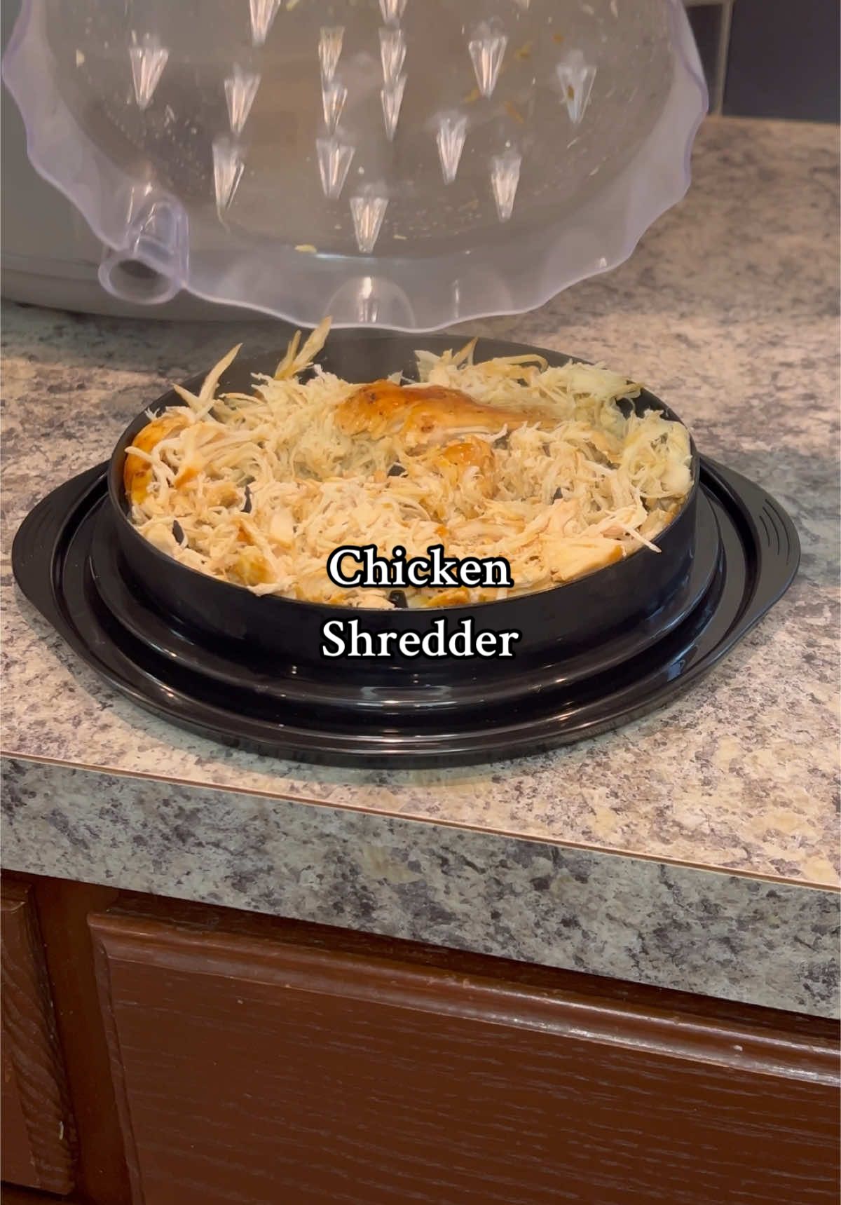This chicken shredder is so good that it deserves its own highlight! No more taking 27 years to shred a chicken breast! #asmr #kitchengadget #chickenshredder #gadget 