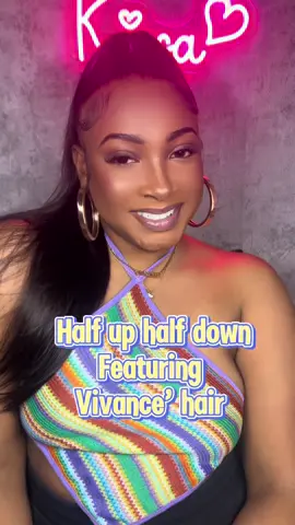 I absolutely enjoyed using these bundles very soft and light weight also I lovveee how bone straight they are !!! @Vivaceusa_official definitely did their big one with these bundles. These bundles can be found at your local beauty supply stores in the IS only  #vivacebykiss #GClef #humanhair #loveisintheHair #bodywaves #straighthair #moroccanoil #hairinfluencer 