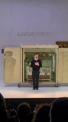 Asa Butterfield taking his bows and stepping into the spotlight during the curtain call of his stage debut, Second Best. Catch it at Riverside Studios in Hammersmith, London, running until the end of February! #westend #londonwestend #asabutterfield #riversidestudios #secondbest #theatre #theatretiktok #fyp #london #westendtheatre 