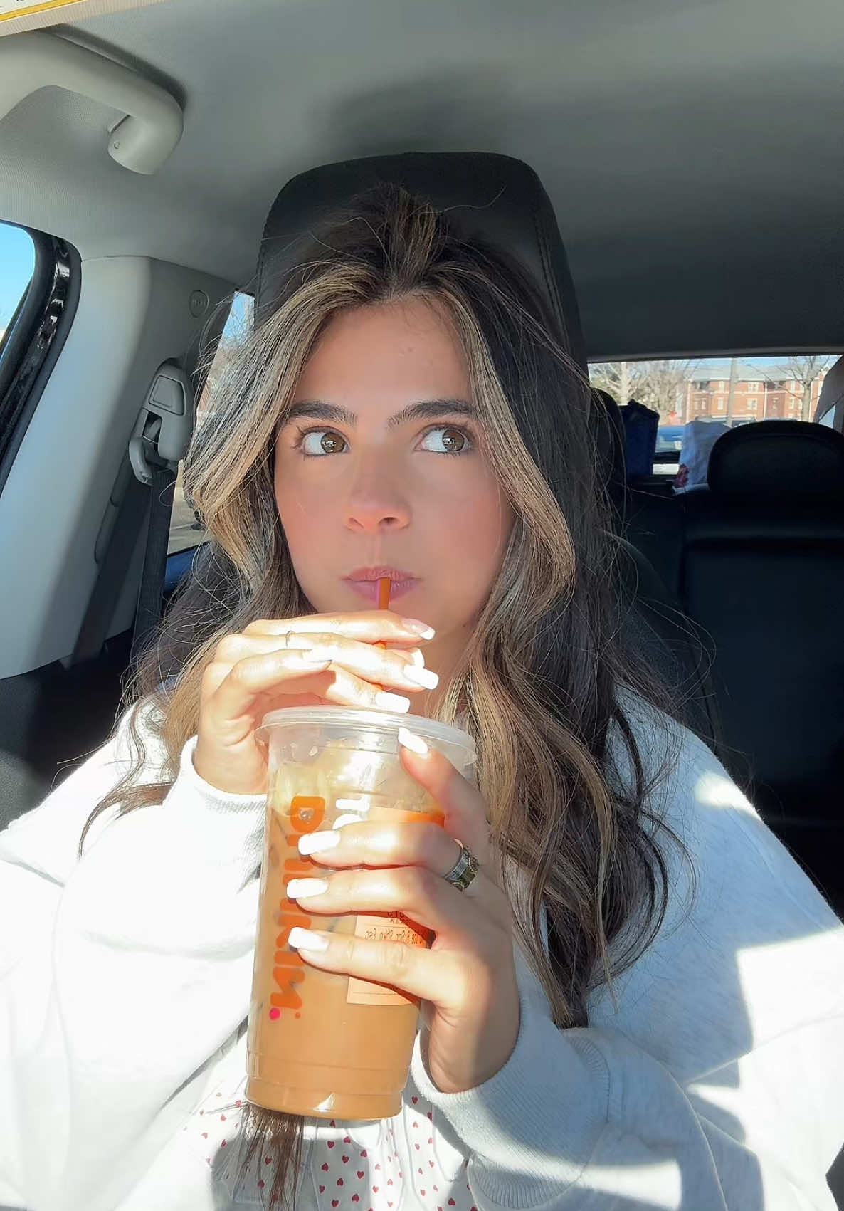 @Dunkin' @Sabrina Carpenter 