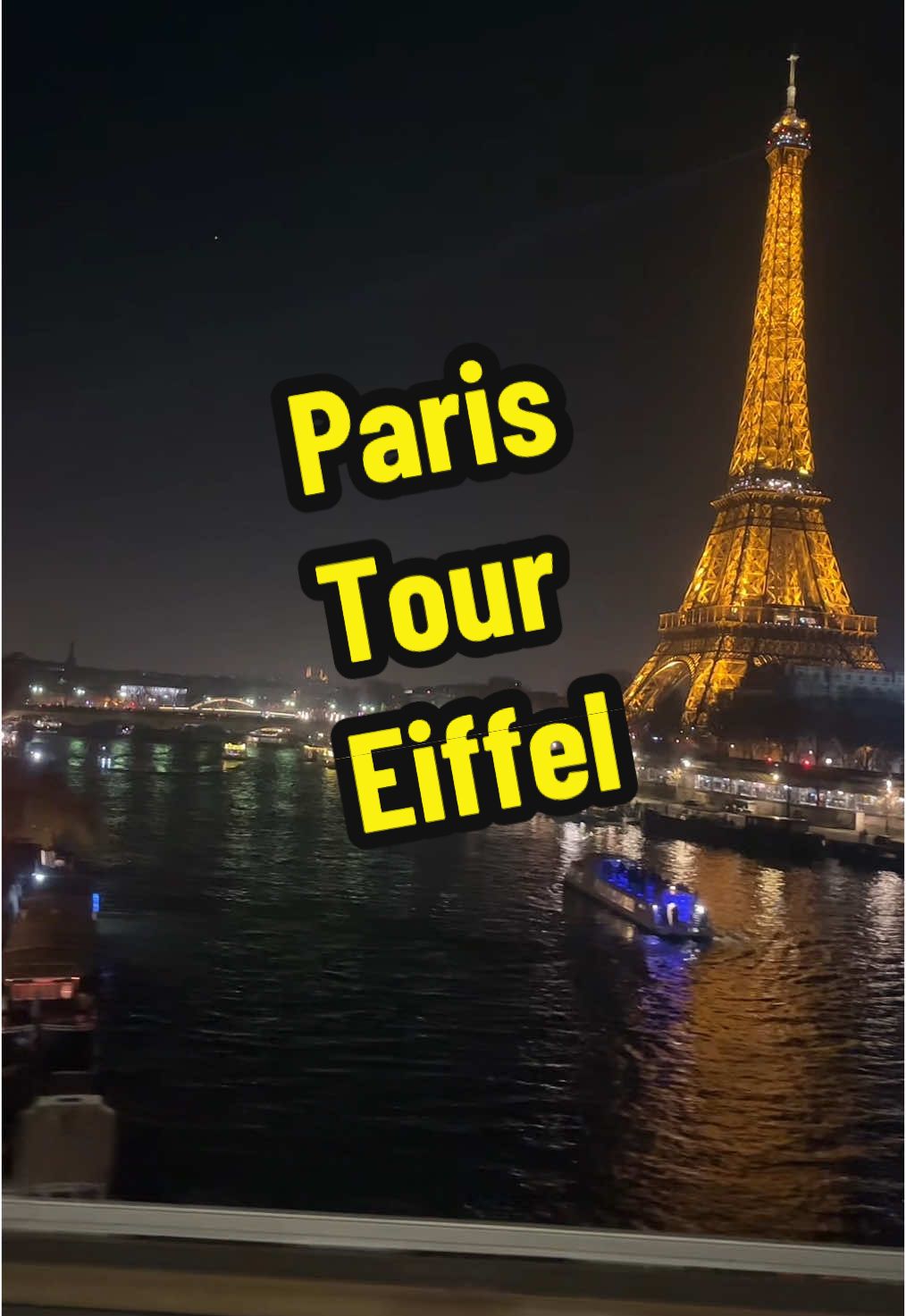 Paris❤️ #paris #parisien #parisienne #toureiffel #france #eiffeltower #2025 #14fevrier #parisnow #loveyou #Love #rouge 