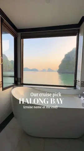 Here is our Halong Bay cruise pick in Vietnam 🚢⚓️ #vietnam #vietnamtrip #halongbayvietnam #halongbay #halongbaycruise #doriscruise 