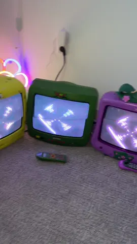 bar for bar #fireflies #owlcity #2000s #retro #crt #fyp 