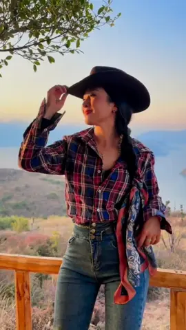 # Western costumes # Dancing Queen  # 西式牛仔裝 充滿熱情奔放的舞蹈 🤩🤩🤩