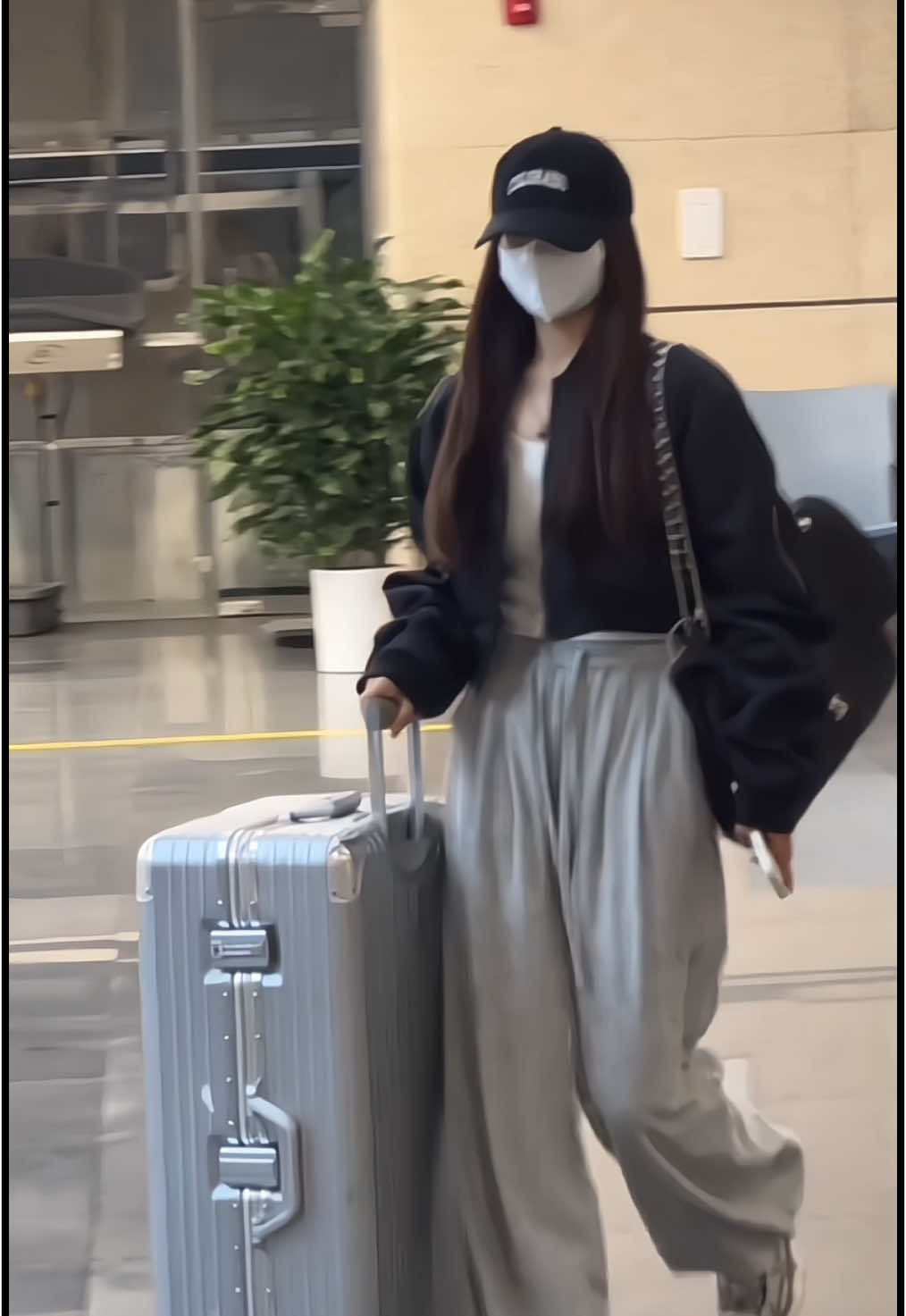 #guangzhou #china #outfitideas #douyin抖音 #winter #airportfashion #fujian #trend #OOTD 