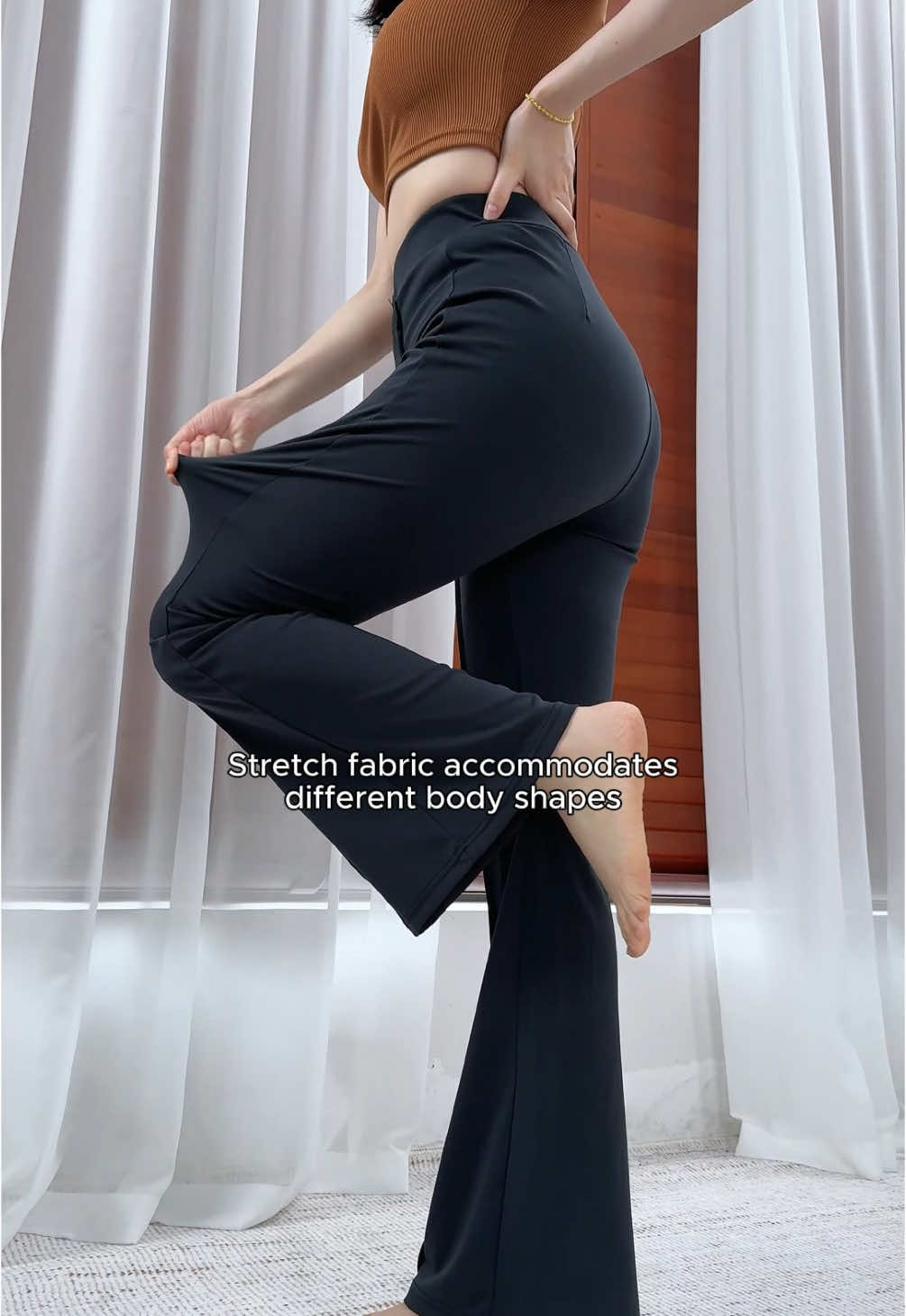 Comfortable elastic flared pants for yoga#saturdaygirlsho #slowmo #trending #foryoupage #fypbell bottoms #casual pants #stretch pants #yoga pants #sexy