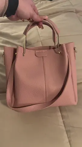 Small Pink Purse, No Thanks 😔 #tiktokshop #tiktokshopaffiliate #purse #handbag #pink #small 