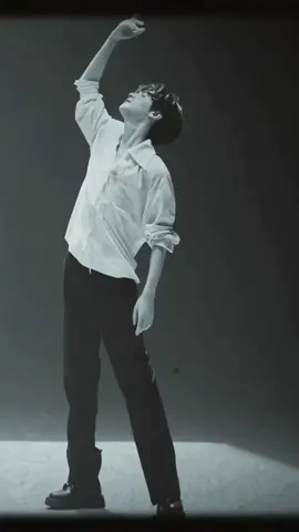 XiXi kalau dance sangat menghayati sekali..  #luoyunxi #fyp #foryou #foryoupage 