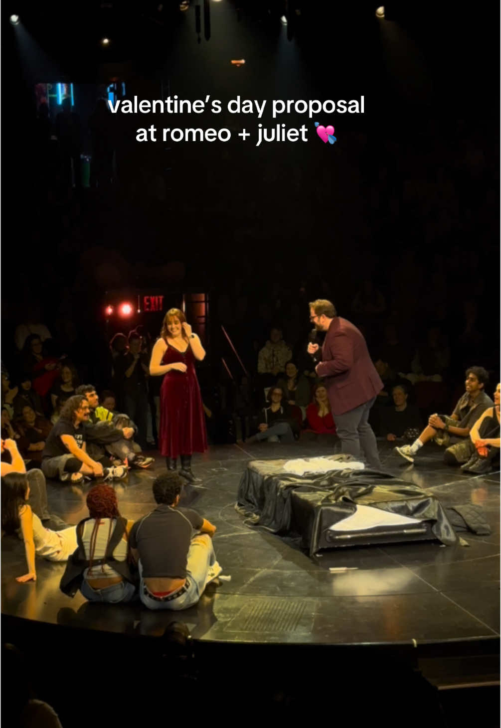 imagine getting proposed to in front of kit connor and rachel zegler 🥲💞✨@Romeo + Juliet on Broadway #proposal #romeoandjuliet #kitconnor #rachelzegler #theatre #theater #broadway #ValentinesDay #fyp 