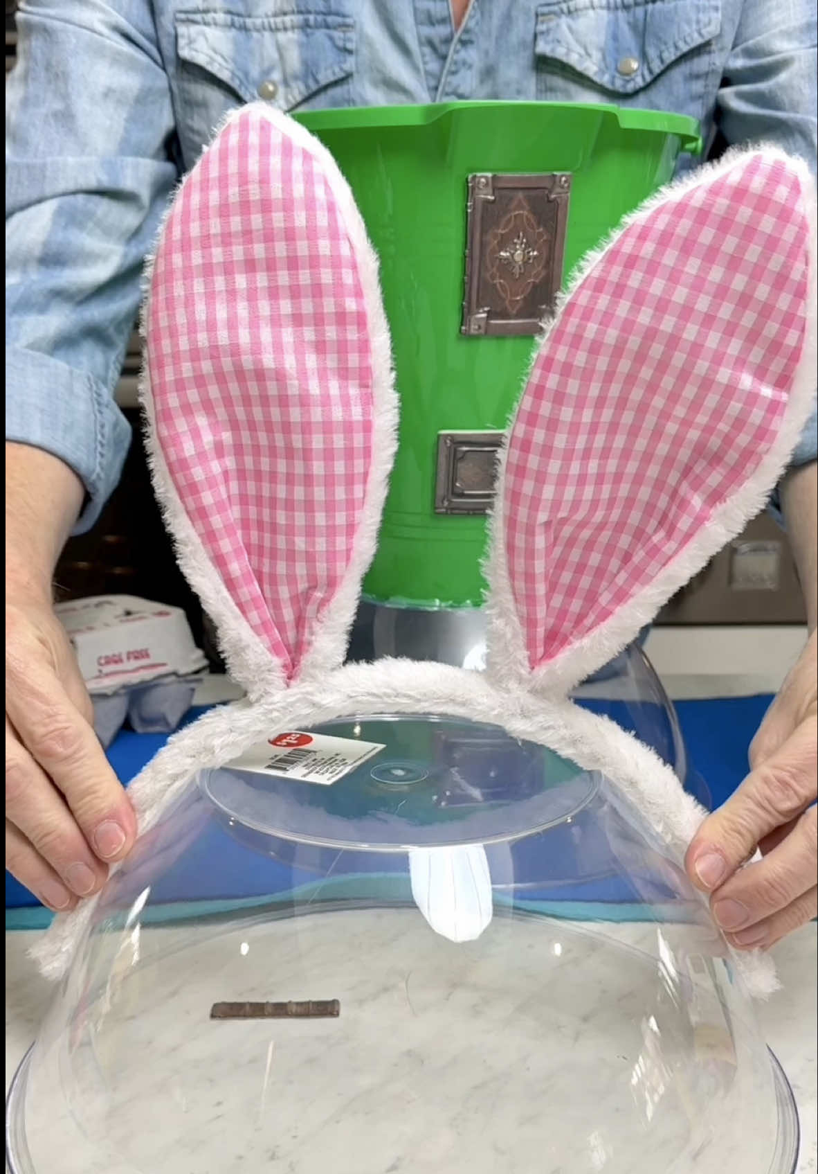 Fun Easter DIY  #easter #DIY #craft #Homemade #handmade #centerpiece #easterdiy #easydiy #decor #fyp