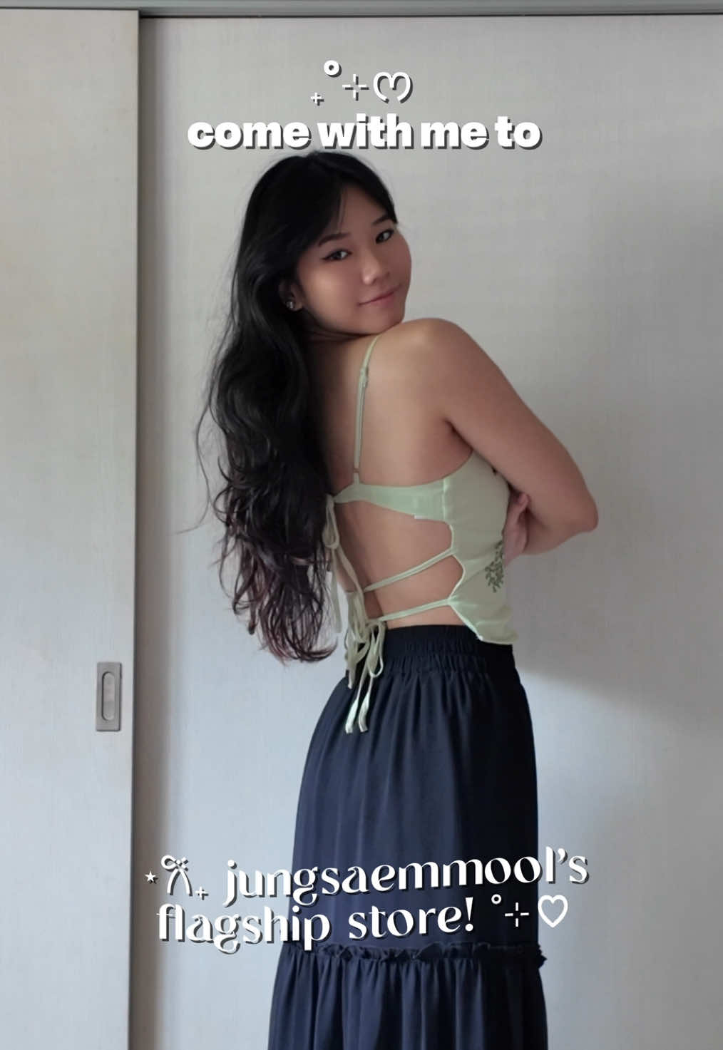 ⋆𐙚₊˚⊹♡ visiting the jungsaemool flagship store!! all the singles inferno girlies use the jsm cushion foundation and i was ✨inspired✨  go check them out!!  #jungsaemmool #jsm #singlesinferno #makeup #kbeauty #kbeautyskincare #kbeautymakeup #sian #sg #fyp 