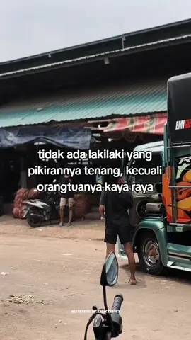 sabar lee #foryoupage #fypシ #4upage #lantaiatas #msukberanda #storytruck #driverstory #drivermuda #engkelmaniaindonesia #balabalaracing 