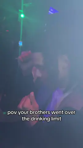 i’m crying #fyp #outside #tore #lmao 