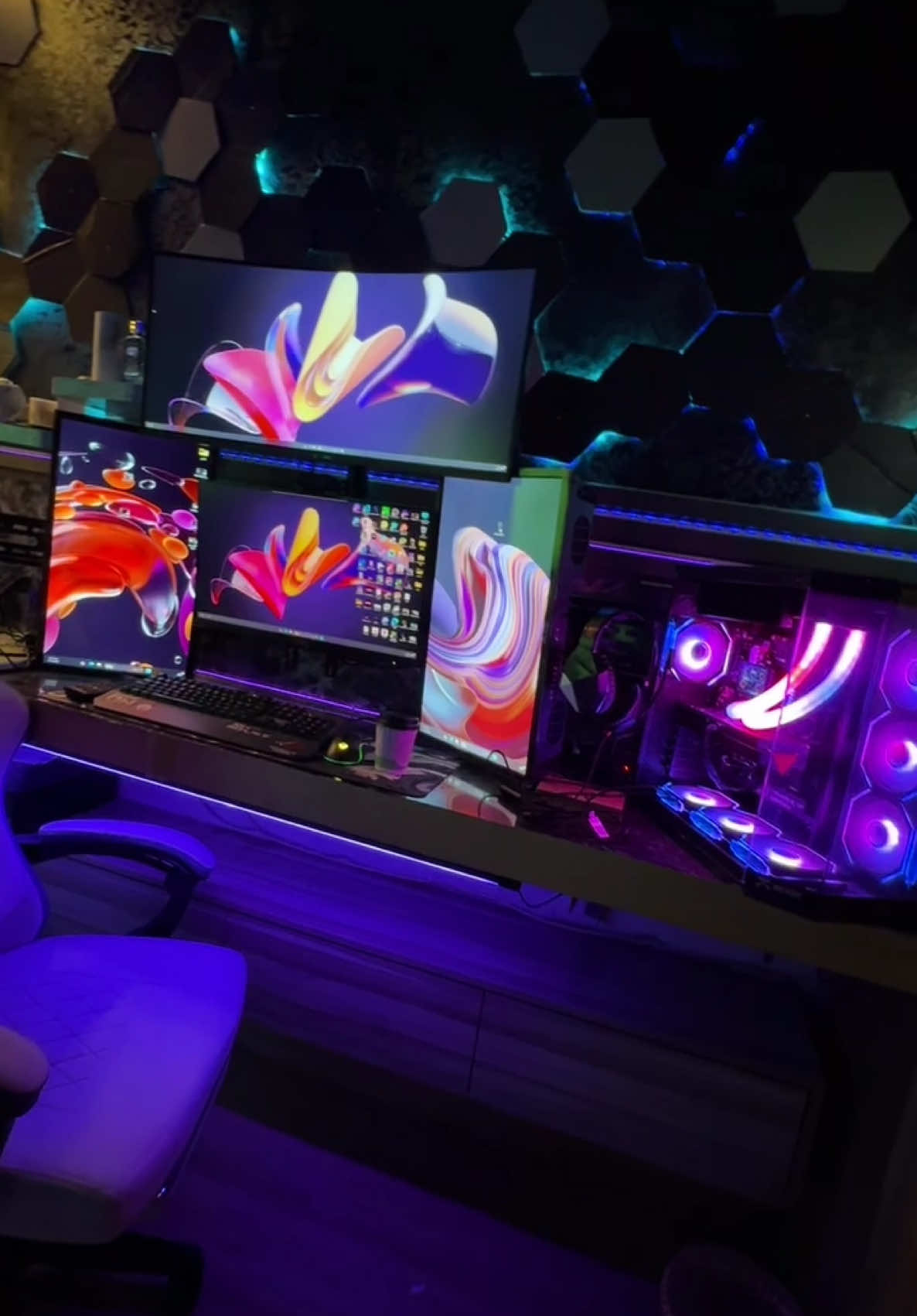 اللي عندة حساب اونلاين فيفا 25 يعطيني خبر .. #فيفا25 #كود #بلاك_اوبس6 #بلايستيشن #fyp #foryou #fpyシ #مالي_خلق_احط_هاشتاقات 