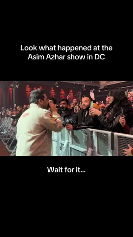 When Nigeria meets Pakistan at the #AsimAzhar concert in #WashingtonDC #dmv #concert #pakistani #nigerian #urdu #bollywoodsong #jotunamila @Asim Azhar 