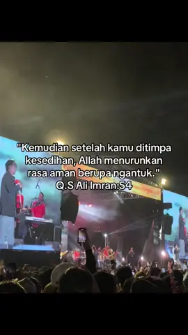#yalilyalili #yalili #fotolive #katakatamotivasi #fyp #katakata #xyzbca #foryou #foryoupage #fypage #reminder #reminderislamic #quotesislam #katakataislam #qsaliimran54 