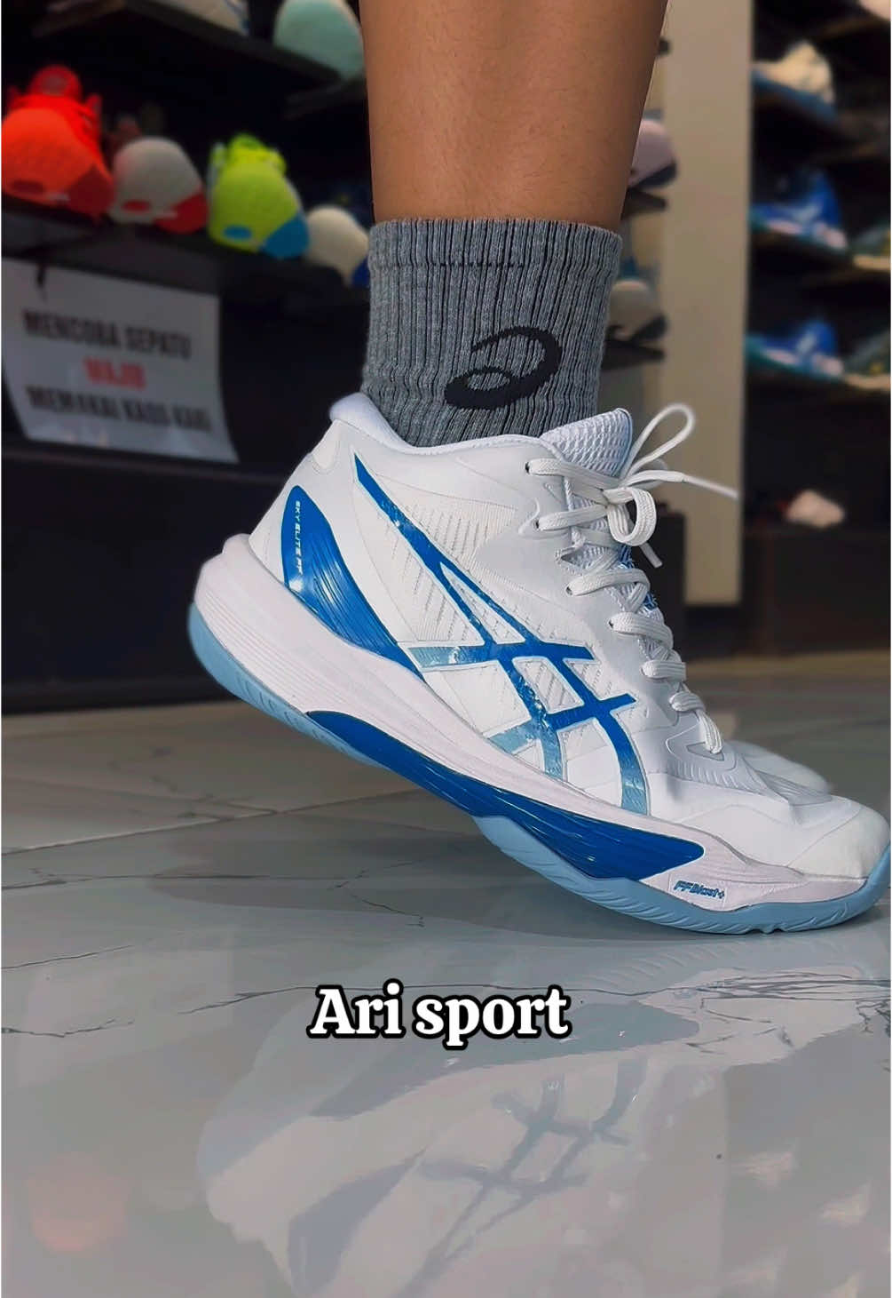 Ready ada yang baru nih super decit keras grid one size 40-45 Follow ig: arisport.tuban Shopee: ari sport tuban Lazada: ari sport tuban Order: 082132430755 #CapCut #jelajahgajian #TikTokAwardsID #giveaway #asicstennis #giveawayarisporttuban #metarise2paris #sepatuasicsmetarise #nikegiannisimmortaility #metarise2paris #sepatuasicsmetarise #nikegiannisimmortaility #sepatuvolimurah #fypシ゚viral #fyp #sepatuvoli #sepatubasket #sepatucasual #arisporttuban #tarkamvoli #voligram #voliasik #arisportbojonegoro 