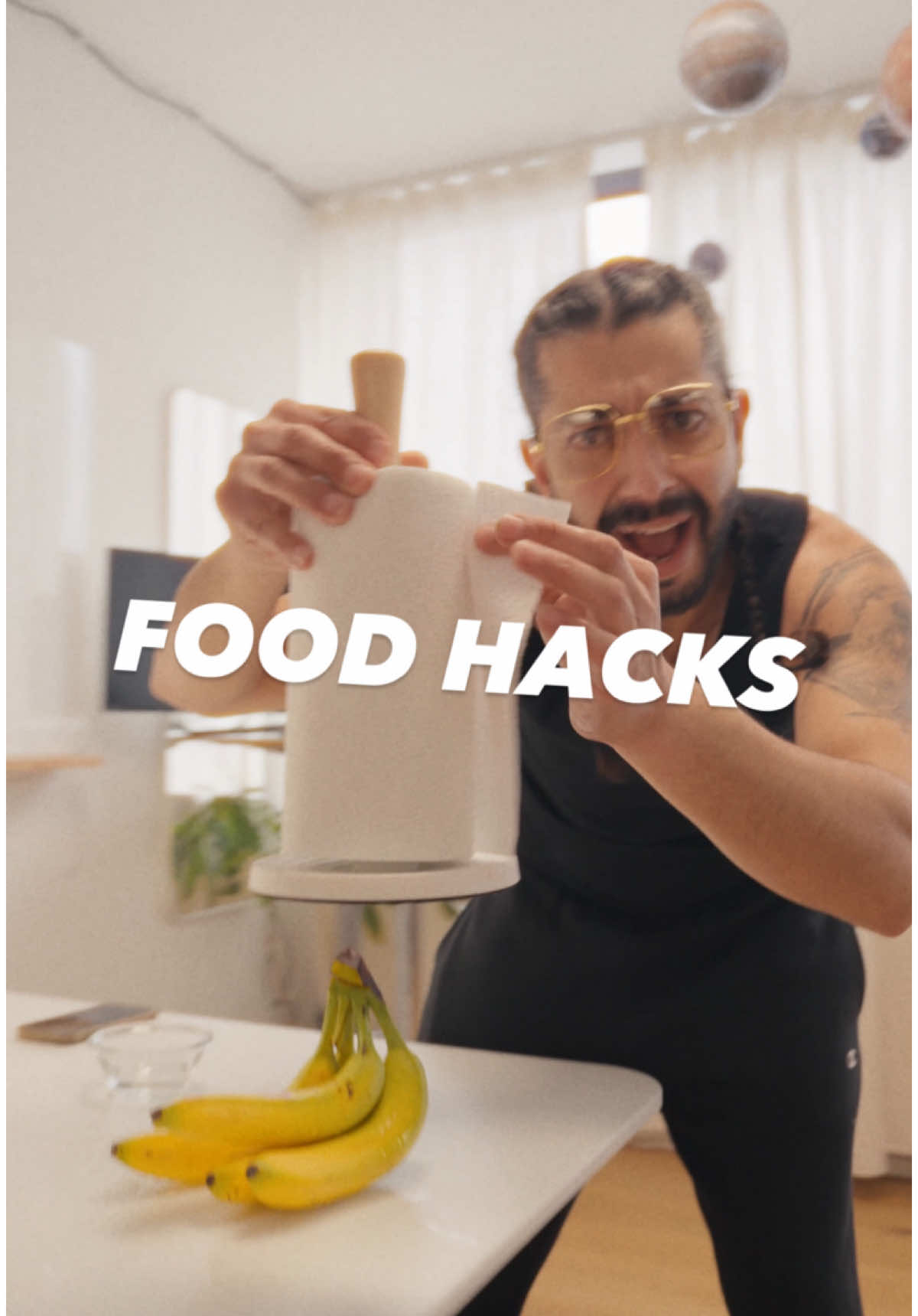 Did you know you've probably been storing your fruits & veggies wrong this whole time? 🍉🥒🧄 #KitchenHacks #lifehacks #foodtiktok #DIY #howto