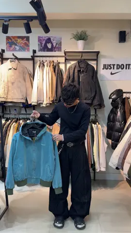 Unisex cropped Zipup Work jacket (premium Quality) & unique color✨#thapacollection_official #TikTokShop #tendencias #onlineshopping #fashiontiktok #TikTokFashion #style #nepal #kathmandu 