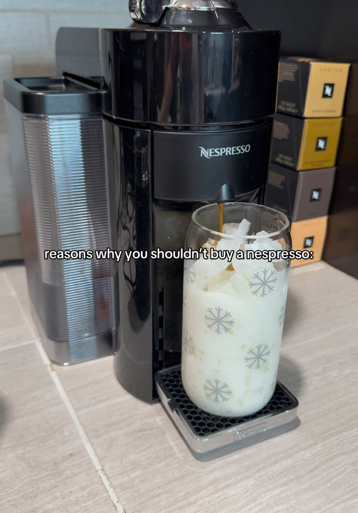 I’m obsessed. #nespresso #nespressomachine #icedcoffee #nespressovertuo #nespressoaeroccino #nespressoevoluo #coffeetok 