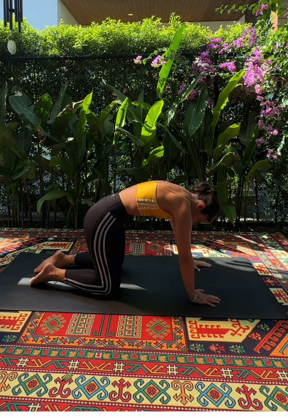 Йога и русский рэп — плюс вайбик #йога #аштангайога #yoga #yogalove #yogaday #yogapractice #ashtanga #vinyasa 