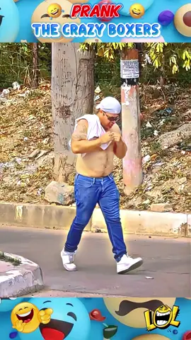 The Crazy Boxers 🤣 #pranks #funny #funnyvideos #funnyvideo #funnytiktok #funnyprank #prankvideo #funnycomedy #fyp