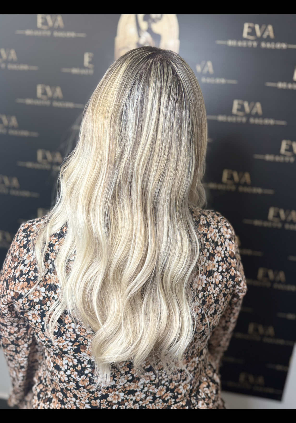 Il biondo che lei ha sempre desiderato 🥰#sfumaturacapelli #beauty #eva #biondo #caramello #sfumatura #balayage #roma #parrucchiere #fredo #salon #hairtouch #perte #eva 