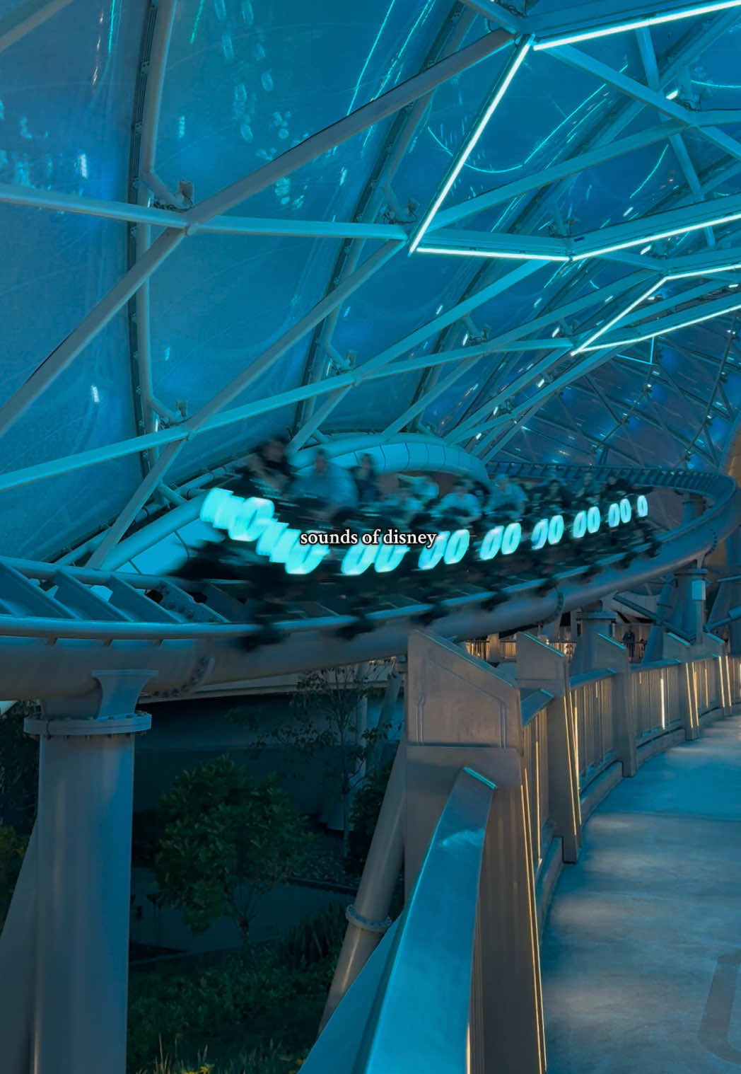 These sounds = my childhood 🥹✨ #disneynostalgia #disneyrides 