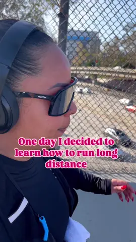 At first, running felt impossible and I aspired to be one of those girls who run long distance on weekends. Today I am that girl and step by step, I fell in love with the challenge, the running community and the strength I never knew I had but was inside me this whole time 💪🏼🏃‍♀️✨ To every woman lacing up her shoes—whether it’s your first mile or your hundredth—keep going. You are stronger than you think, and the finish line is just the beginning. 💖 🌷 #BlessedAndGrateful Love,  Claudia 