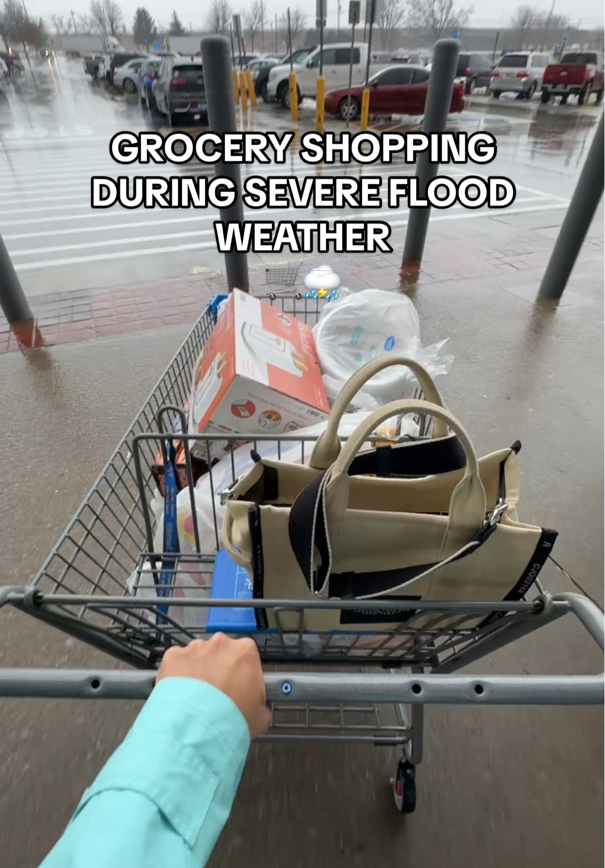 Part 32 | grocery run during a flood ☔️🛒⛈️ #groceryvlog #severefloodwarnings #grocerytok #walmartgroceryrun #groceryrestock #walmartgroceryfinds #fypppp #creatorsearchinsights #grocerystore #floodwarning #severeweather #groceryshopwithme #asmrgroceryshopping #fyp #groceryshoppingintherain #trending #viral #saturdaygroceryrun #rainyweather #snowiscomingsoon #groceryshoppingbelike #thunderstorms #walmart #asmrgroceryvlog 