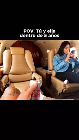 Tú y ella en 5 años #tu1millon #millonario #emprendimiento #motivacion #mentalidad #desarrollopersonal #tumejorversion #dinero #llados 