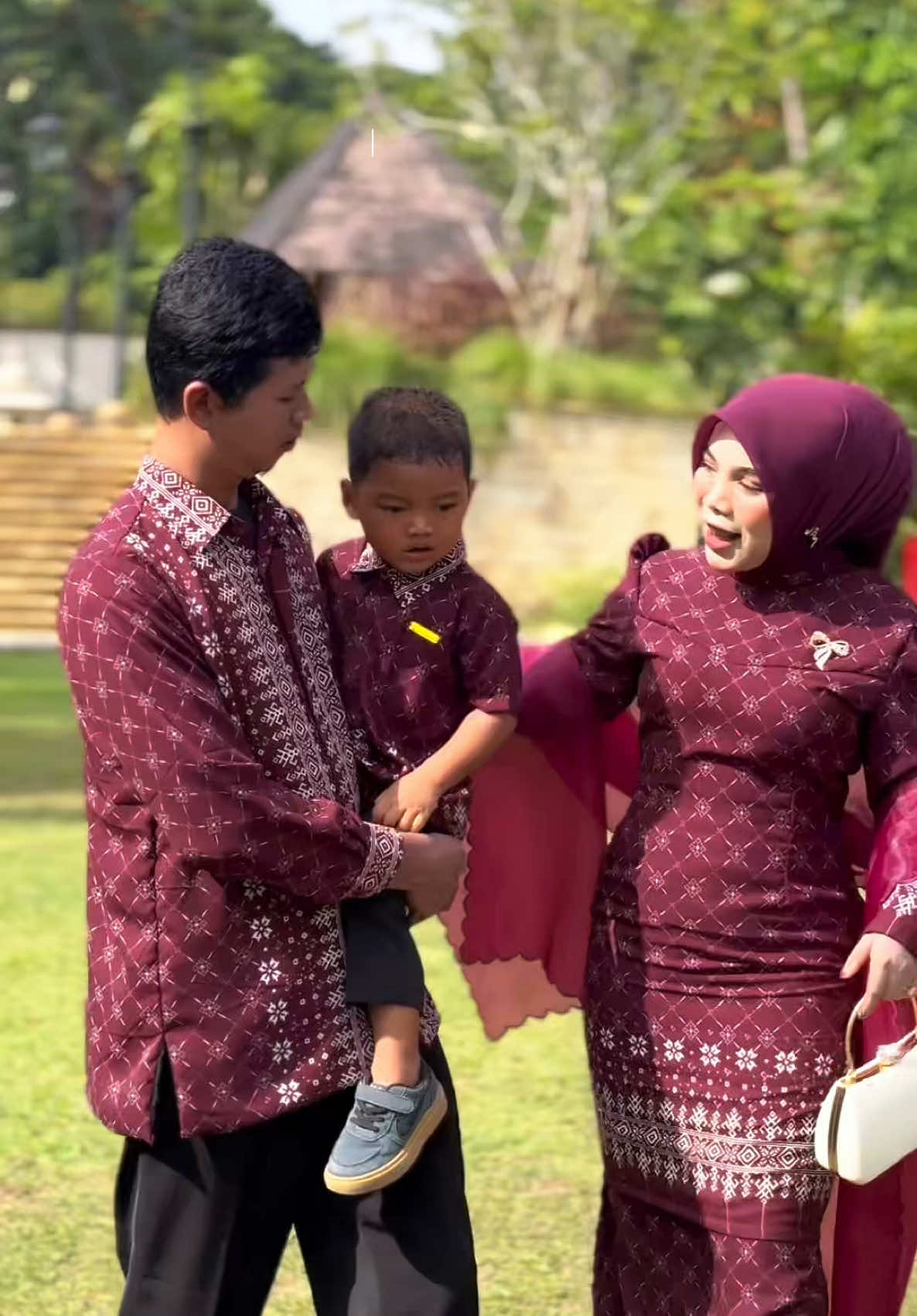 Series Melayu Hayati ✨🌷🎀💗 #sarimbitkeluarga #bajulebaran #onesetmelayu #kurungmalaysia #ownerdwiwarna 