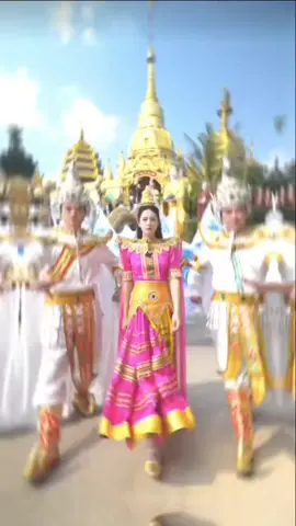 #ႁုပ်ႈႁၢင်ႈၶူဝ်းၼုင်ႈၸဝ်ႈၼၢင်းတႆးမိူဝ်ႈၵွၼ်ႇ #ชุดเจ้านางไทใหญ่ไทลื้อสมัยอาณาจักรมาวหลวงและอาณาจักรเชียงรุ้ง #shan #tai #ไทใหญ่ #ไทลื้อ #ꪼꪕꪒꪾ #ภาษาไต #ၸိူဝ်ႉၶိူဝ်းတႆး #ไท #ไต #ᨾᩮᩨ᩠ᨦᩱᨴᩭ #ᨴᩱ᩠ᨿ #ໄຕ #ເມືອງໄຕ໋ເຮົາໃຫຍ່ກວ້າງ🥰 #ໄຕລື້ #ໄຕຫຼວງ #တႆးလူင် #တႆးလိုဝ်ႉ #ᥖᥭᥰ 