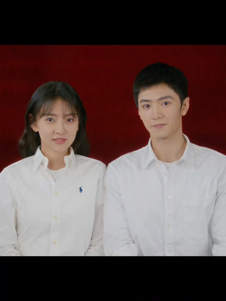 Dibilang happy tapi sadnya banyak. Nonton dramanya sakit tapi baca novelnya jauh lebih sakit karna lebih parah dan tragis sekaligus juga begitu sangat indah. Despite all the painful things in this drama, they are the embodiment of unconditional love. 2024 ada lin tou & zhique #angelsfallsometimes dan 2025 ada azan & ranran #thewhiteolivetree . series which reminds that life is not perfect. Teaches to see the value of life, sincerity, love, simple happiness, family, friendship, sincerity, appreciating and enjoying every day's moments and to always be grateful for what one has 🤍 Beneran ga nyesel nonton-nya tapi maaf ga akan sanggup kalau disuruh nonton lagi😔 #cdrama #chenzheyuan #liangjie #dramachina #chinesedrama #twot  #dracin #asiandrama #fyp #fypシ゚ #foryou 