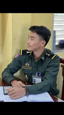 #CapCut #រៀនពីតូចទៅធំ😊 ពីតិចទៅច្រើន #និស្សិតនាយទាហាន🇰🇭_🇻🇳 #សៀមរាបផ្ទះខ្ញុំ🇰🇭💙 