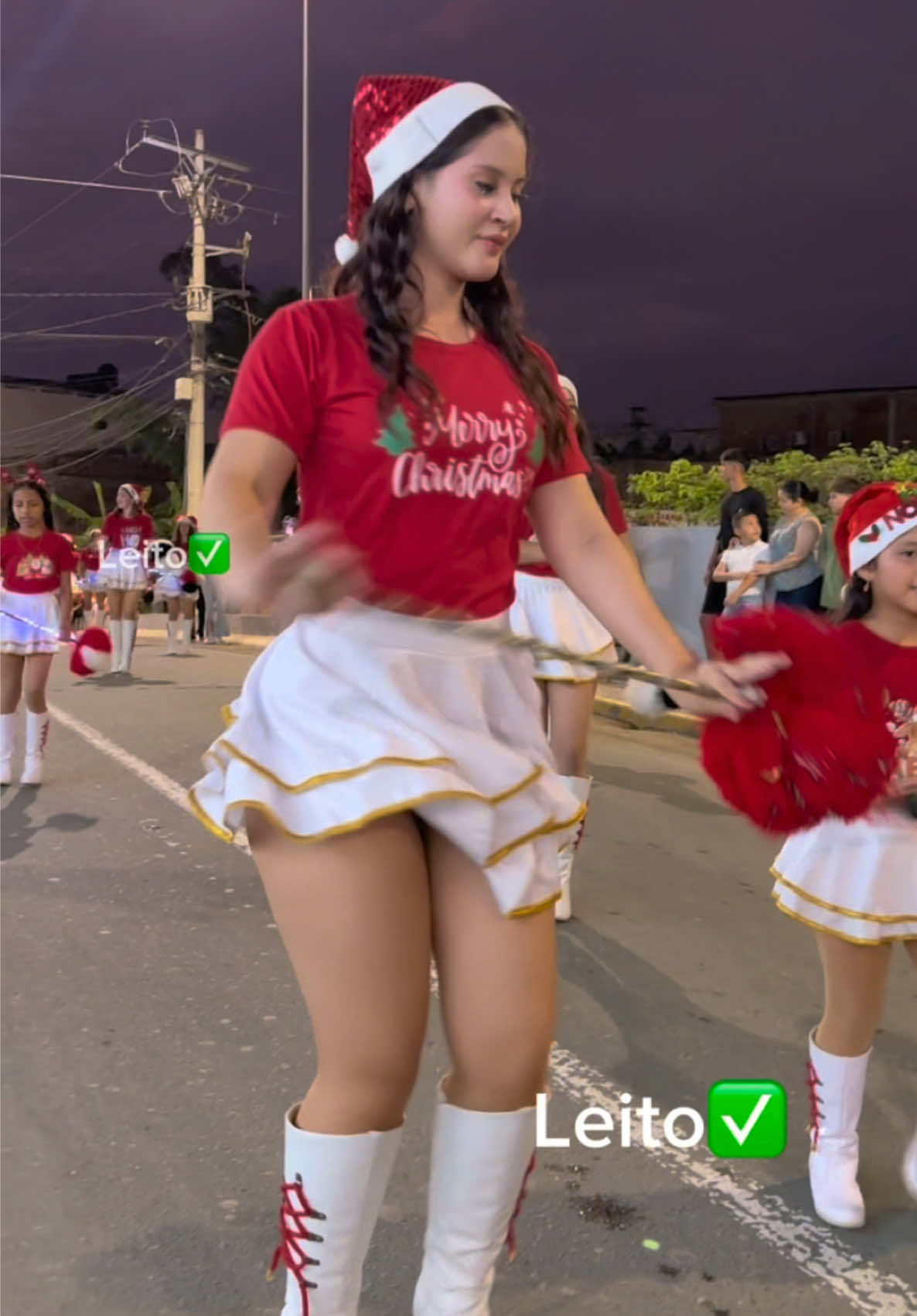 Bastonera hermosa de Chone 😍❤️✅  #bastoneras #choneritalinda🥰💕 #desfile #fypシ ✅