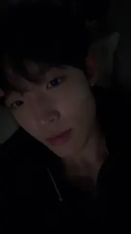 yess im in a nike tech