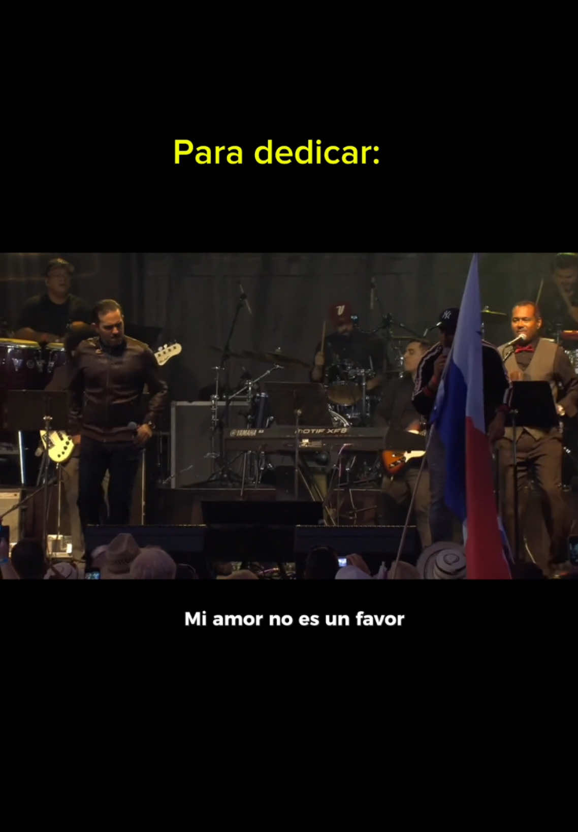 La salsa y el amor nunca pasan de moda.  No digas nada y solo envíale este video, se la dedicamos por ti 😉 #salsa #romantico #musica #amor #singers