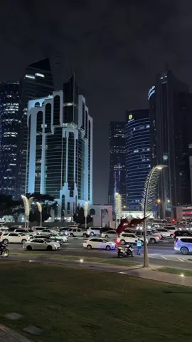 QIFF 2025  - weekendvibes corniche #doha #dohaqatar🇶🇦 #weekend #qatar #ArabTikTok #viral #video #trending #fyp #masukberandafyp #lewatberanda #tiktok #reels #fypシ゚viral #arabicsong #tiktokfyp #foodfestival 