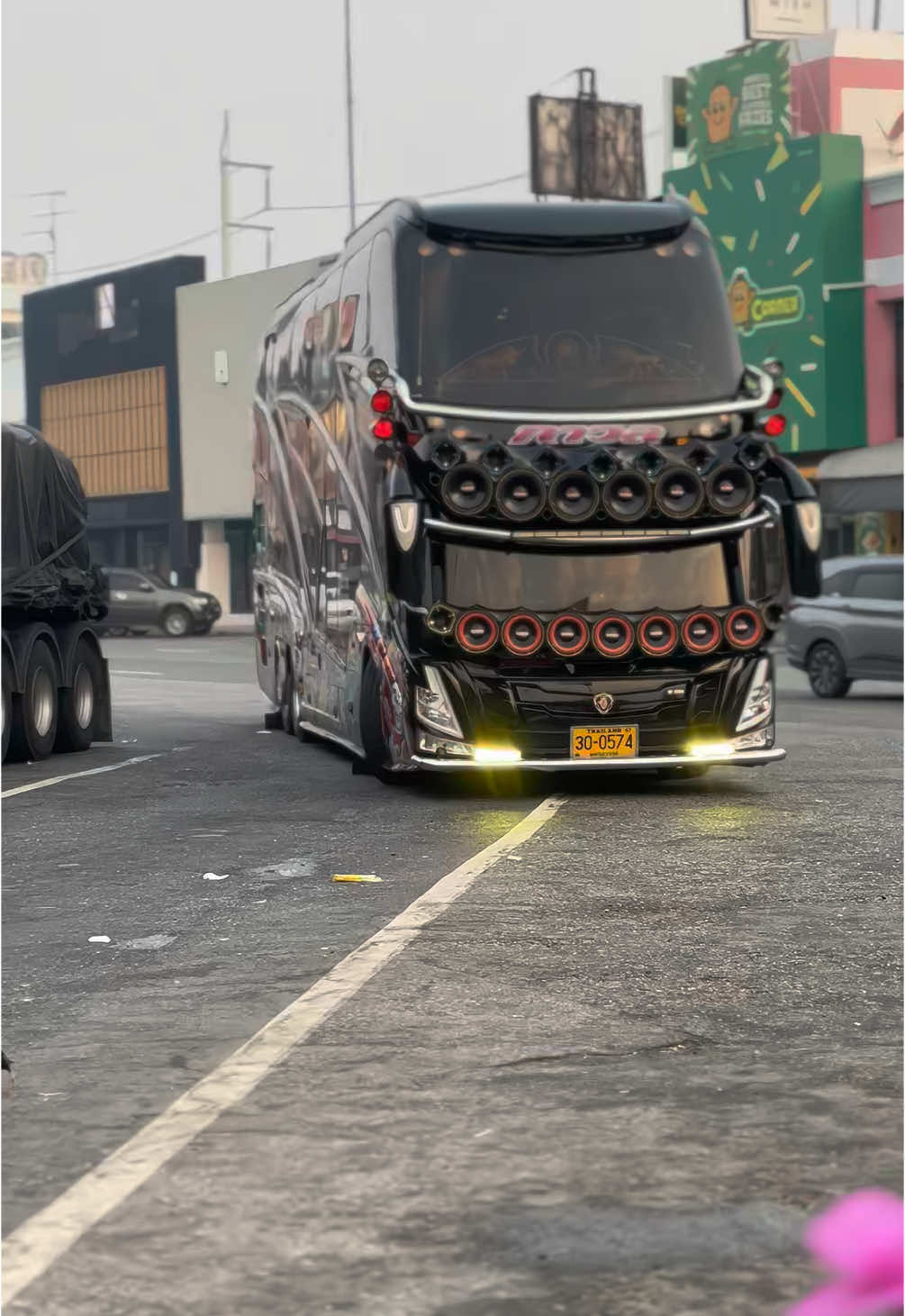 โชคปราณี ทวีทรัพย์ 🚌💨#อินบ๊อกดีเจ #bus #รถบัสนําเที่ยว #โชคปราณี_ทวีทรัพย์ 