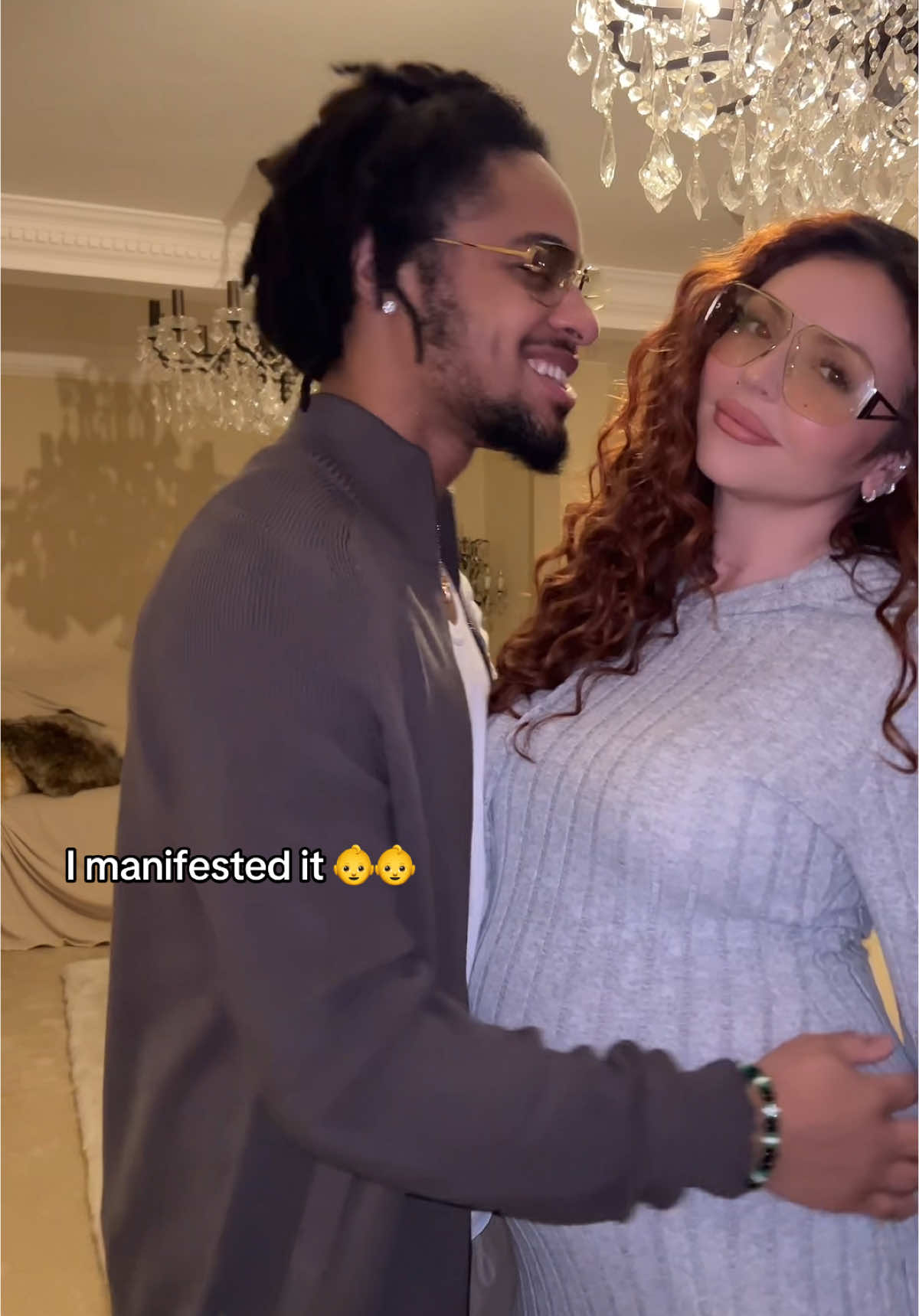 i been thinkin’ bout, thinkin’ bout giving u 👶 #zionfoster @jesynelson 