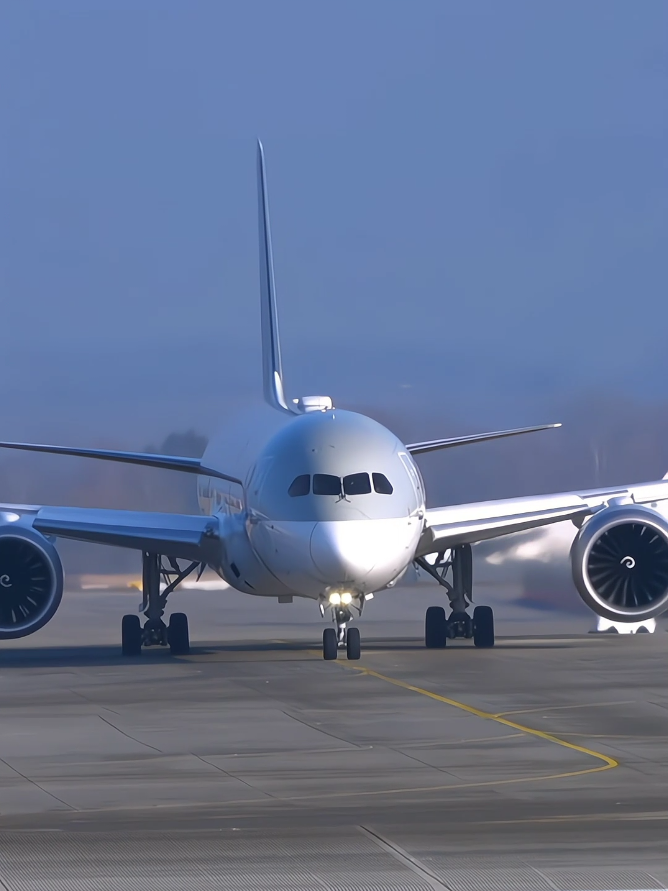Departure of the Qatar Airways Boeing 787-9 Dreamliner from Munich Airport #QatarAirways #Boeing787 #Dreamliner #MunichAirport #Aviation #FlightDeparture #Travel #AeroPhotography #Airline #JetSet #FlightTakeoff #Aircraft #TravelPhotography #Wanderlust #airtravel 