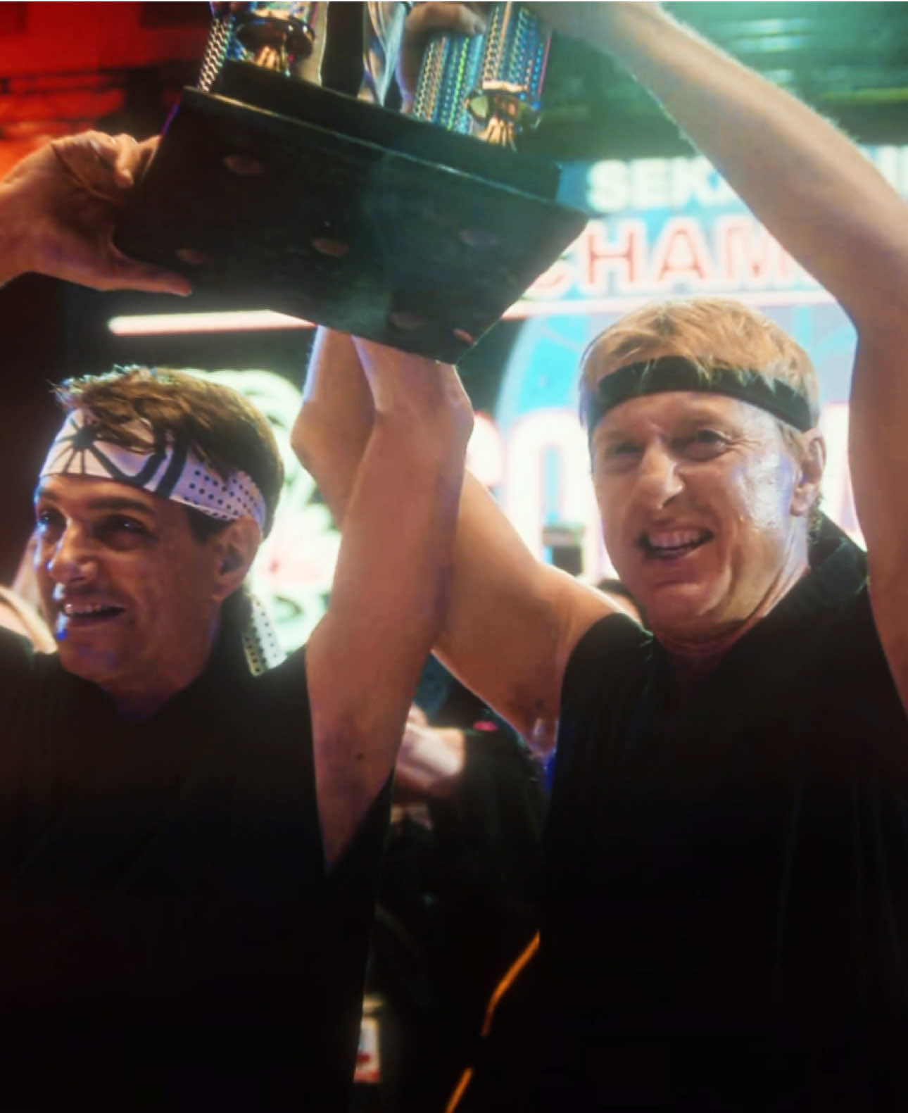 the best way they could end this show😭 scp @Cobra.Kai.Student 🍉 🫶🏻 #cobrakai #karatekid #fyp #daniellarusso #johnnylawrence #cobrakaiedit #cobrakaiseason6 #migueldiaz #viral #edit 