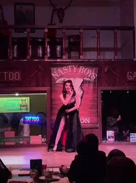 🐯🐯🐯  #cabaretperformer #liveperformance #burlesqueperformer #burlesque #showgirl #fyp #burlesqueartist #performingarts #vintagestyle #burlesquecostume #burlesqueoutfit 
