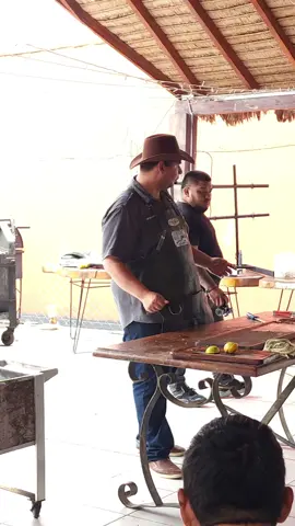Taller de Churrasco 2025 @SolocarnesSc-Oficial #comidaboliviana #santacruzdelasierra🇳🇬 #bolivia🇧🇴 #eltapequecondimentos #tumenjunepalasauporley #2025 