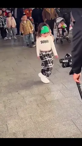 wau dance #hiphop #foryour #tik_tok #dancer #dance #fyp 