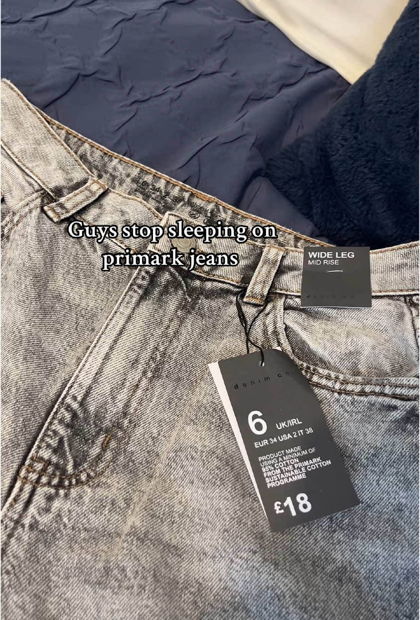 there literally perfect 👌 #baggyjeans #outfit #jeanshaul #jeansinspo #haul #primark #primarkhaul #greyjeans #lowrisejeans #fitcheck #foryoupage #viral #viraltiktok #repost #baggyjeans 