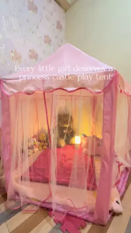 This play tent is way cheaper here on TikTok than at the mall, sulitin habang naka-sale. 😊 #housetentforkids #princesscastle #kids #fyppp 