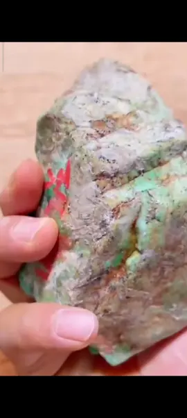 #Jade #JadeStone #JadeLover #JadeJewelry #NaturalJade #BurmeseJade #MyanmarJade #JadeForSale #JadeCollection #FYP  #Trending #Viral #翡翠  #玉石  #珠宝  #缅甸翡翠  #天然翡翠  #直播带货  #ကျောက်စိမ်း #ကျောက်စိမ်းဈေးကွက် #မဟာအောင်မြေကျောက်ဝိုင်း 