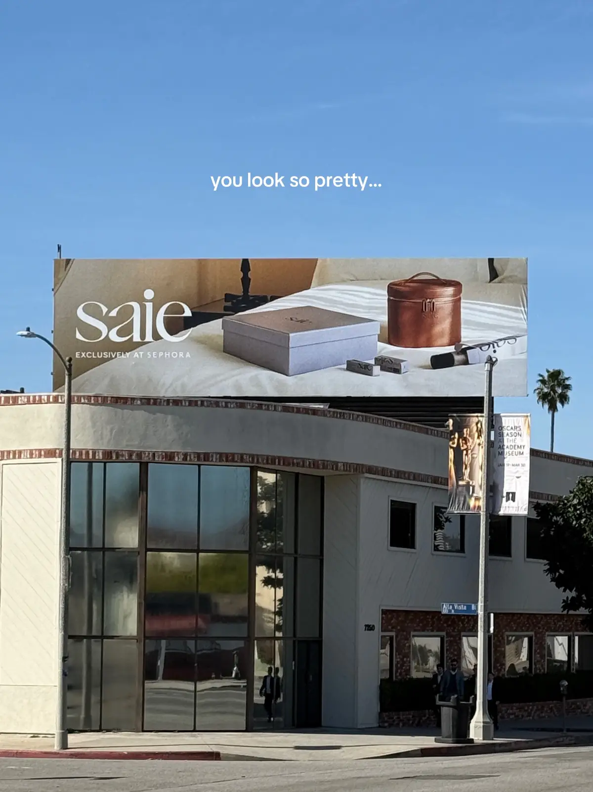 Spotted in LA: the Signature SaieGlow ✨  